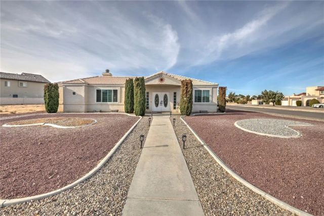 14396 Nautical Lane, Helendale, CA 92342