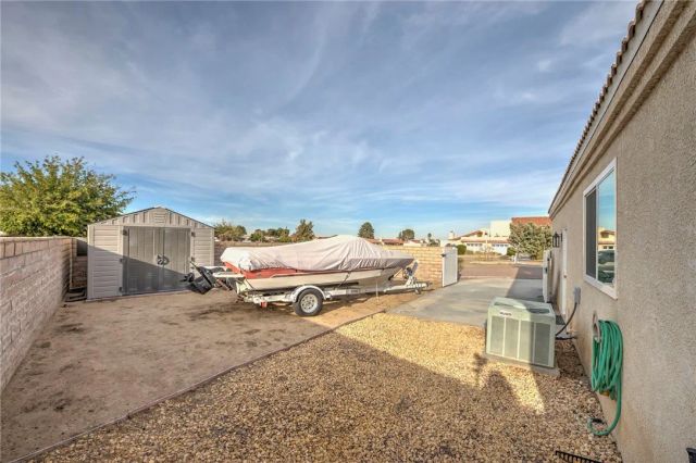 14396 Nautical Lane, Helendale, CA 92342