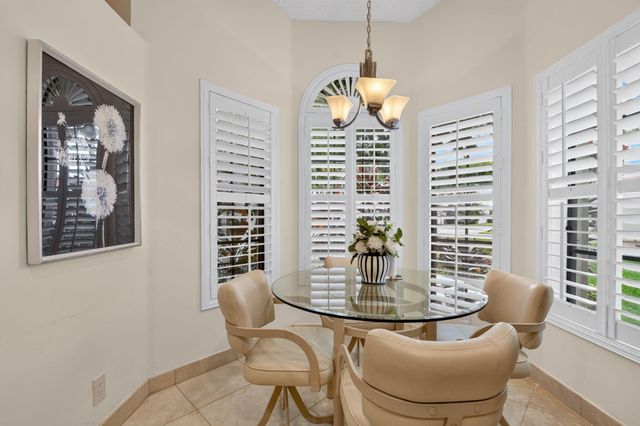 7573 Lexington Club Boulevard A, Delray Beach, FL 33446