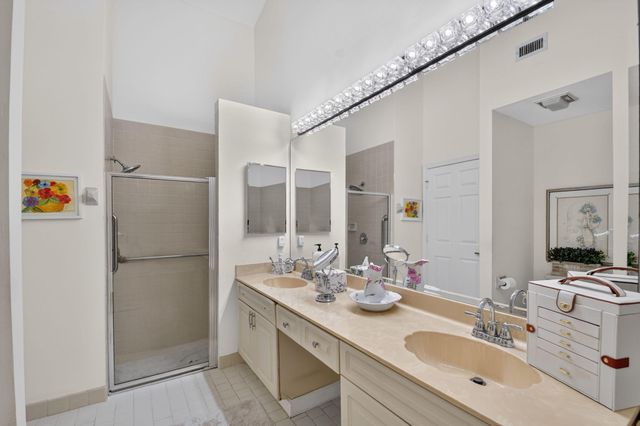 7573 Lexington Club Boulevard A, Delray Beach, FL 33446