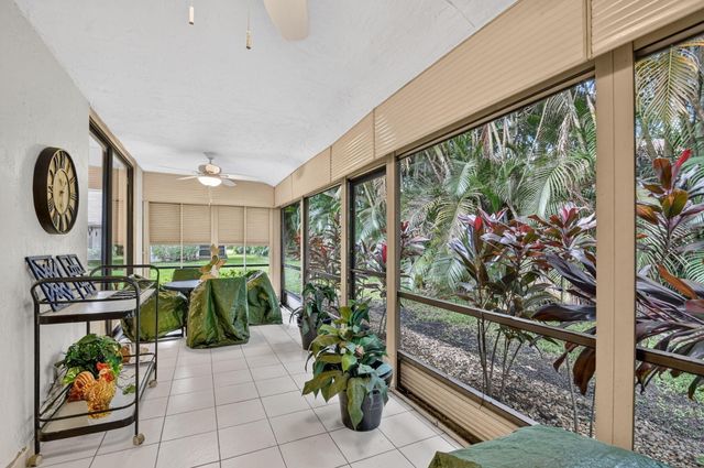 7573 Lexington Club Boulevard A, Delray Beach, FL 33446