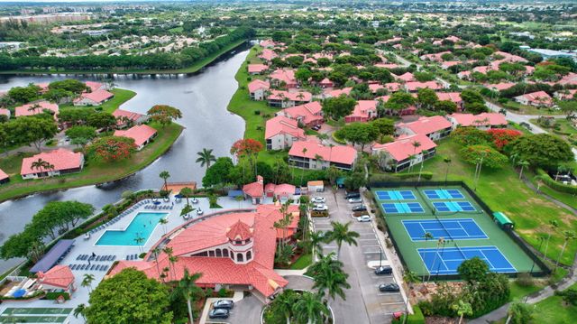 7573 Lexington Club Boulevard A, Delray Beach, FL 33446
