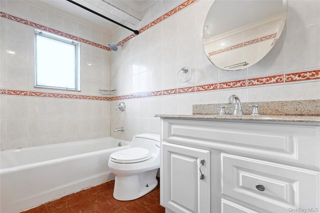 161-24 84th Avenue, Jamaica Hills, NY 11432