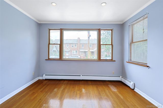 161-24 84th Avenue, Jamaica Hills, NY 11432