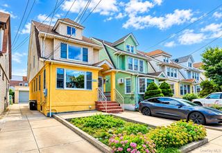 161-24 84th Avenue, Jamaica Hills, NY 11432