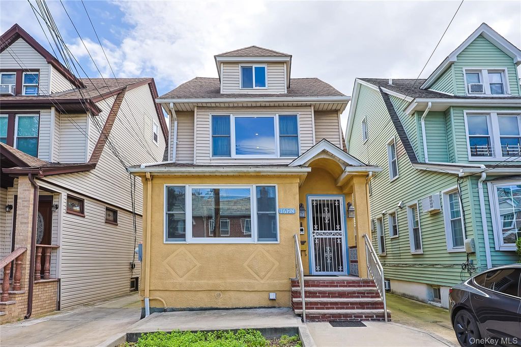 161-24 84th Avenue, Jamaica Hills, NY 11432 — photo 2
