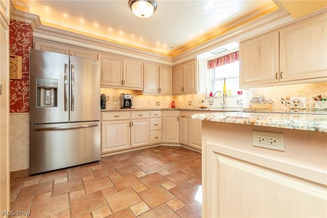 26016 Fairmount Boulevard, Beachwood, OH 44122