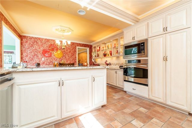 26016 Fairmount Boulevard, Beachwood, OH 44122