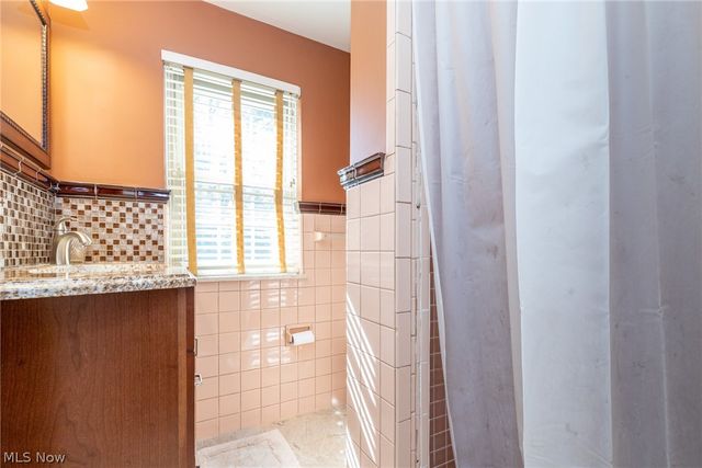 26016 Fairmount Boulevard, Beachwood, OH 44122