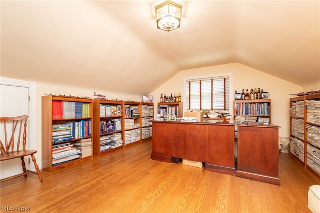 26016 Fairmount Boulevard, Beachwood, OH 44122