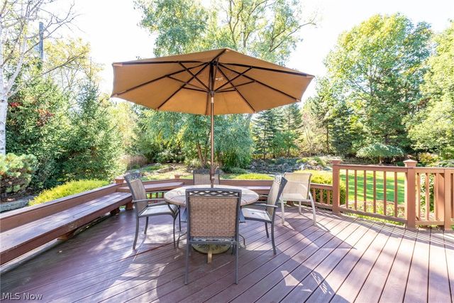 26016 Fairmount Boulevard, Beachwood, OH 44122