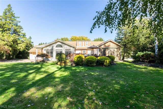 26016 Fairmount Boulevard, Beachwood, OH 44122