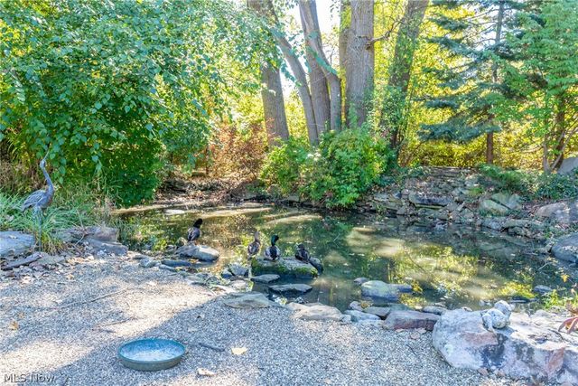 26016 Fairmount Boulevard, Beachwood, OH 44122