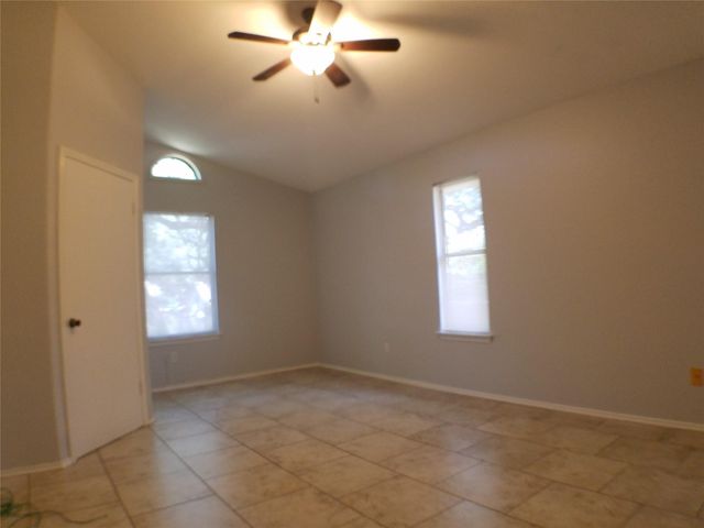 8310 Los Ranchos DR, Austin, TX 78749