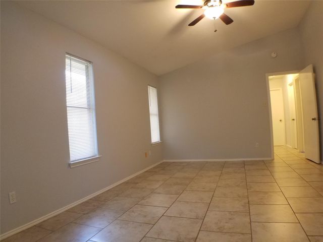 8310 Los Ranchos DR, Austin, TX 78749