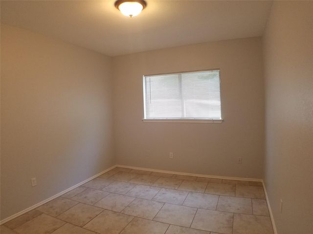 8310 Los Ranchos DR, Austin, TX 78749