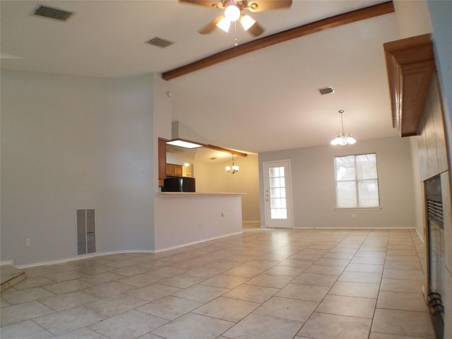 8310 Los Ranchos DR, Austin, TX 78749