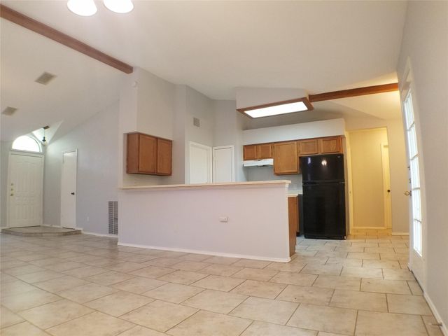 8310 Los Ranchos DR, Austin, TX 78749