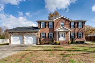 437 Valleybrook Road, Hixson, TN 37343