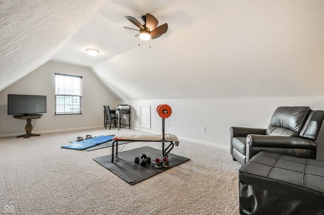 6432 W Waters Edge Court, Greenfield, IN 46140