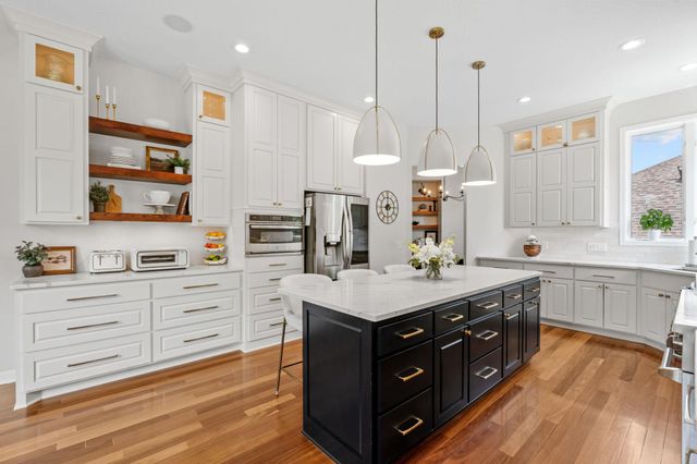 16331 74th Place N, Maple Grove, MN 55311