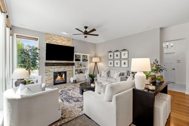 16331 74th Place N, Maple Grove, MN 55311