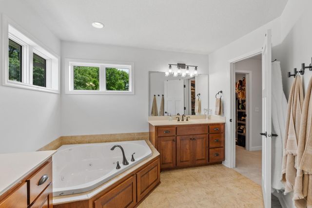 16331 74th Place N, Maple Grove, MN 55311