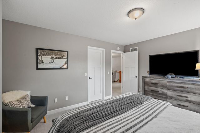 16331 74th Place N, Maple Grove, MN 55311