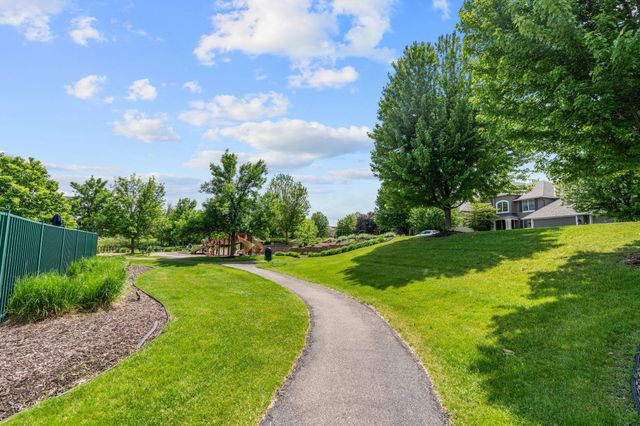 16331 74th Place N, Maple Grove, MN 55311