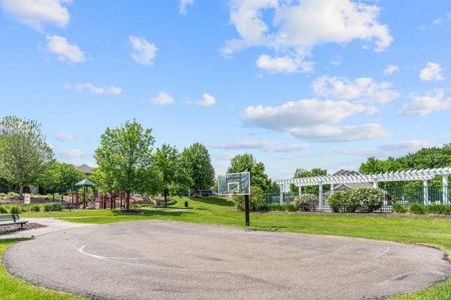 16331 74th Place N, Maple Grove, MN 55311