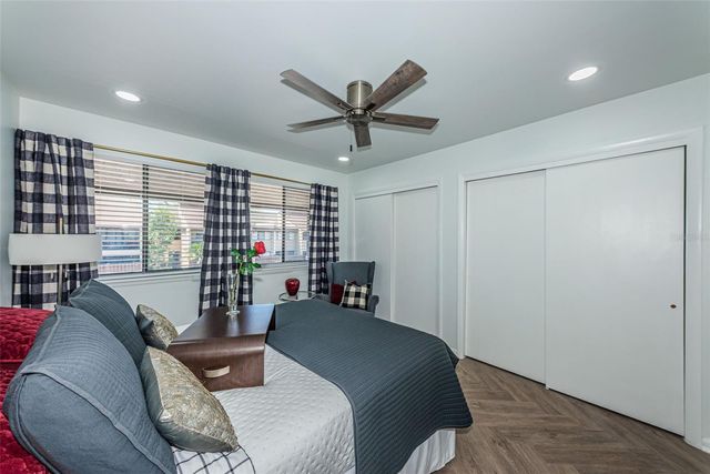 781 VILLAGE LAKE TERRACE N 101A, St Petersburg, FL 33716