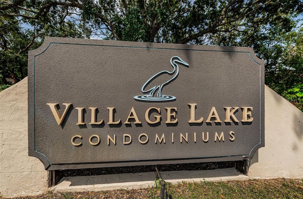 Image 2 of property listing at 781 VILLAGE LAKE TERRACE N 101A, St Petersburg, FL 33716