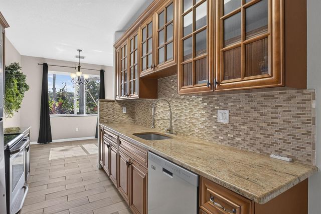 333 River Bluff Lane, Royal Palm Beach, FL 33411