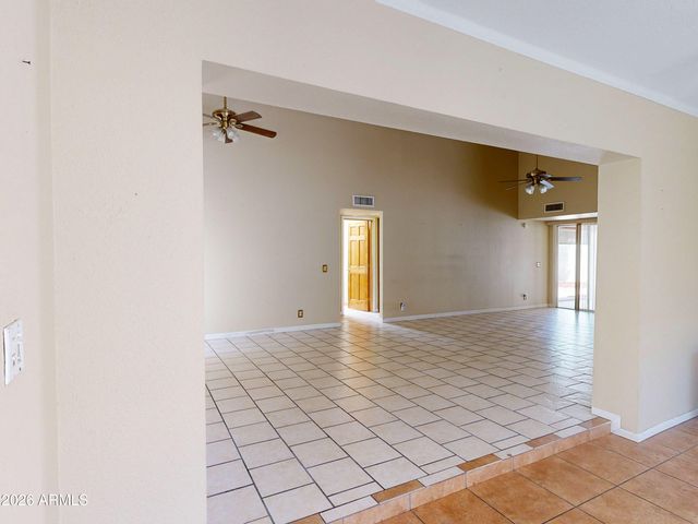 3018 W LUPINE Avenue, Phoenix, AZ 85029