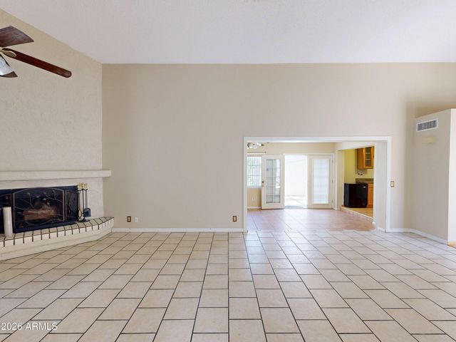 3018 W LUPINE Avenue, Phoenix, AZ 85029