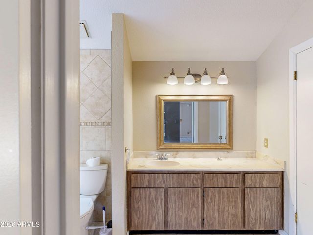 3018 W LUPINE Avenue, Phoenix, AZ 85029