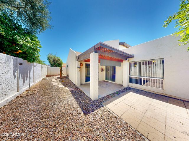 3018 W LUPINE Avenue, Phoenix, AZ 85029