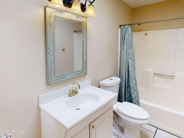 3018 W LUPINE Avenue, Phoenix, AZ 85029