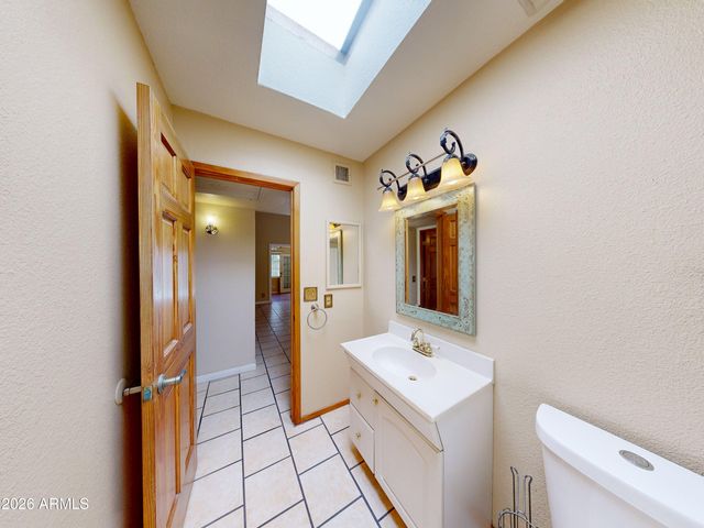 3018 W LUPINE Avenue, Phoenix, AZ 85029