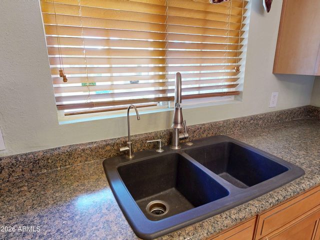 3018 W LUPINE Avenue, Phoenix, AZ 85029