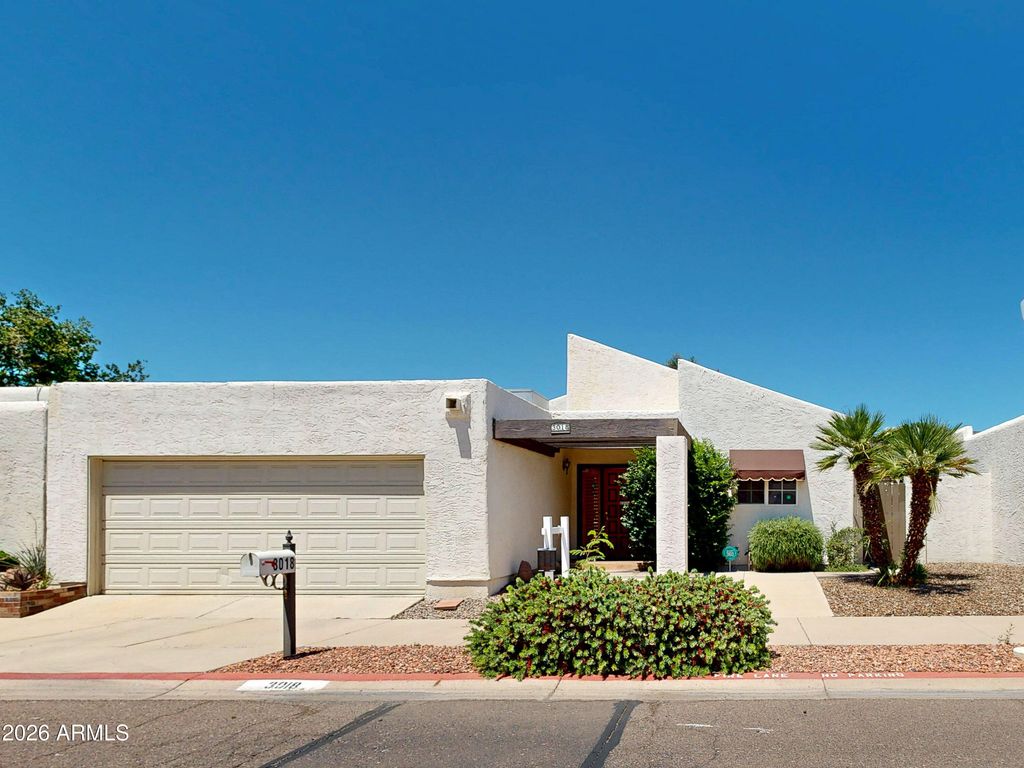 3018 W LUPINE Avenue, Phoenix, AZ 85029