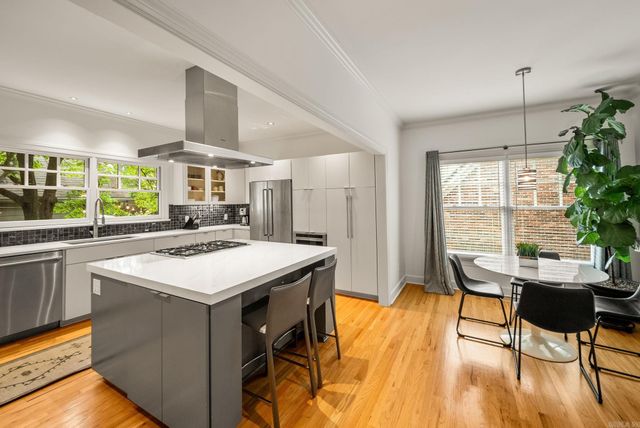 23 Saint Thomas Court, Little Rock, AR 72211