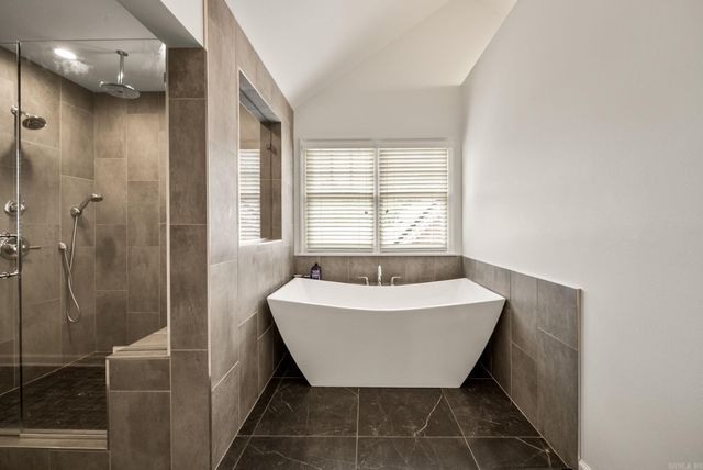 23 Saint Thomas Court, Little Rock, AR 72211