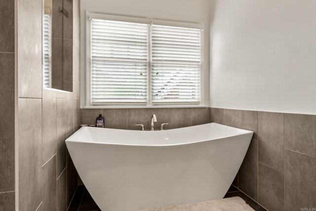 23 Saint Thomas Court, Little Rock, AR 72211