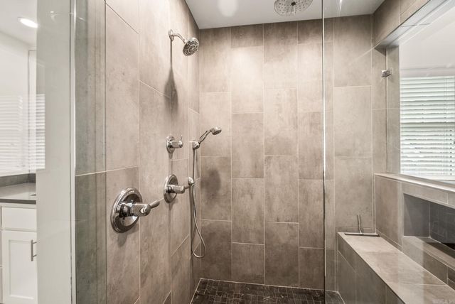 23 Saint Thomas Court, Little Rock, AR 72211