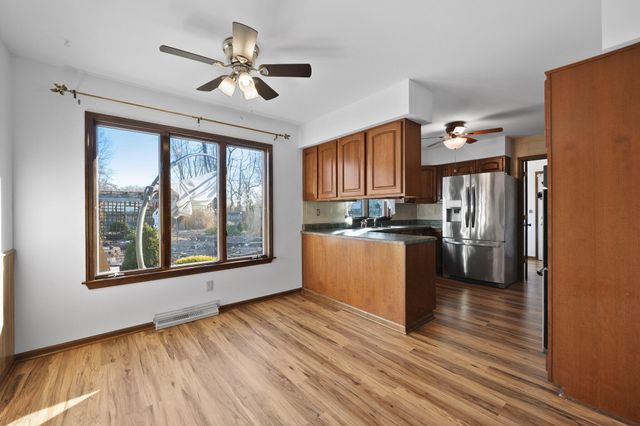 8913 22nd Street SW, Demotte, IN 46310