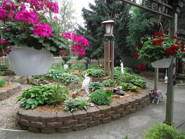 8913 22nd Street SW, Demotte, IN 46310