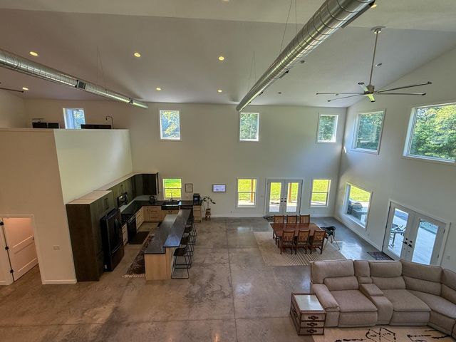 26085 Frank Hill Road, Winona, MN 55987