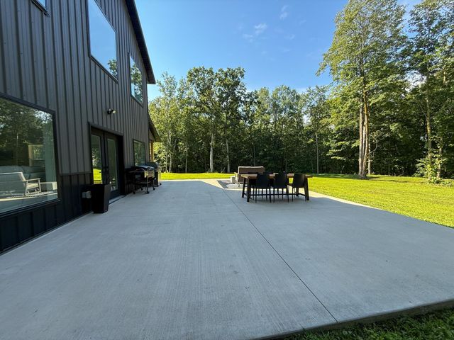 26085 Frank Hill Road, Winona, MN 55987