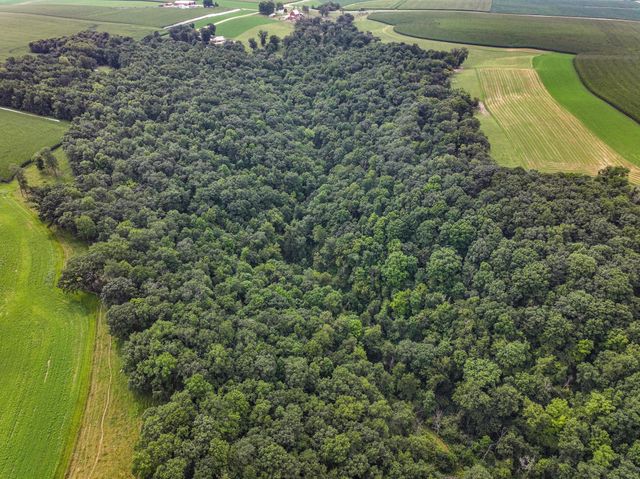 26085 Frank Hill Road, Winona, MN 55987